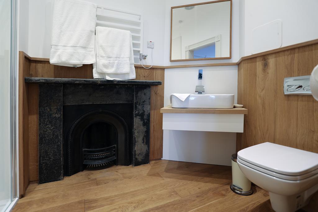 Banner'S House Hotel Markinch Room photo
